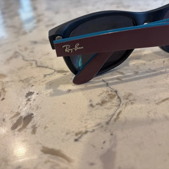 Ray-ban New Wayfarer Sunglasses 2132 Frame only Eyeglasses FS3 - Picture 3 of 7